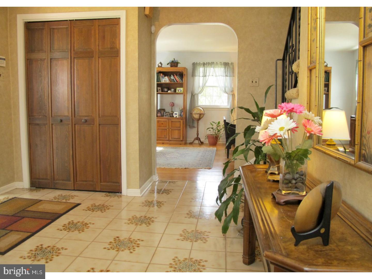 1 Devon Road Cinnaminson, NJ 08077 - Photo 3 of 25 Gallery Image 3
