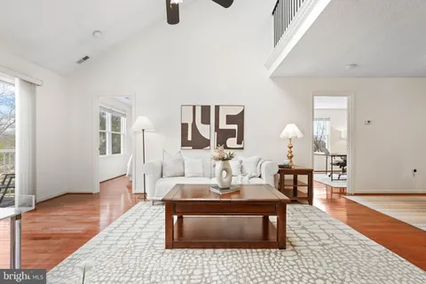 $315,000 | 12901 Churchill Ridge Circle, Unit 13, Germantown, MD 20874