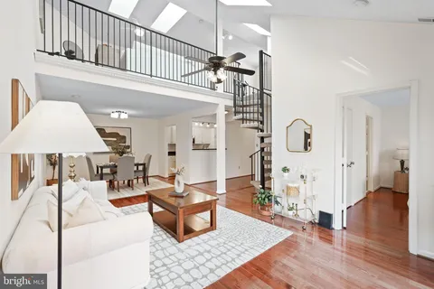 $315,000 | 12901 Churchill Ridge Circle, Unit 13, Germantown, MD 20874