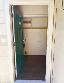a view of walk in closet