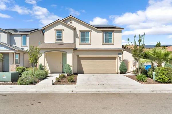 $485,000 | 3875 Roberts Avenue, Clovis, CA 93619