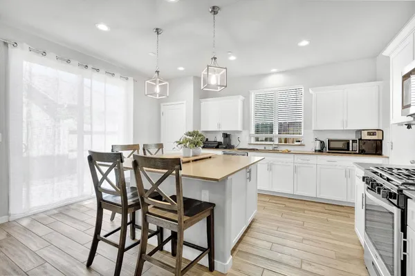 $485,000 | 3875 Roberts Avenue, Clovis, CA 93619