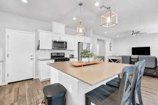 $485,000 | 3875 Roberts Avenue, Clovis, CA 93619