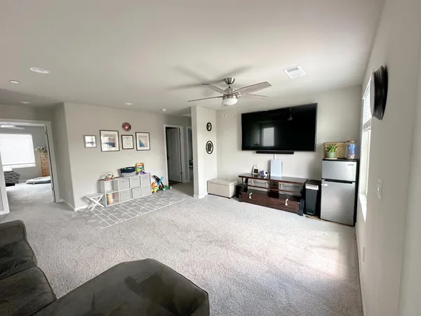 $485,000 | 3875 Roberts Avenue, Clovis, CA 93619