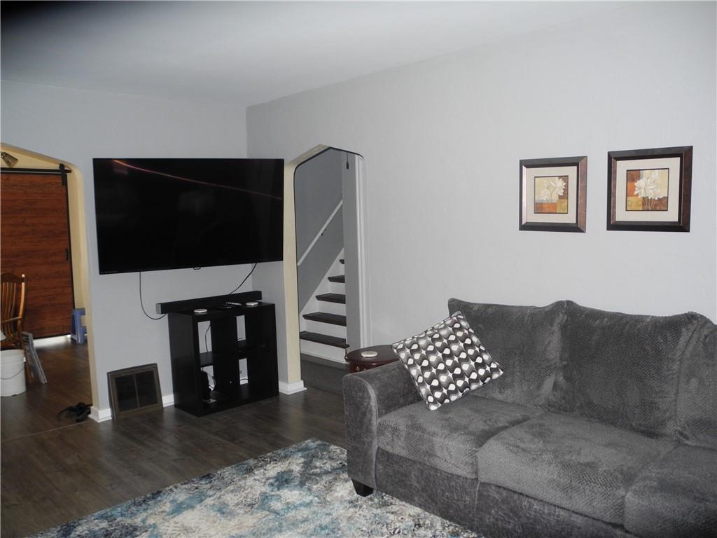 122 Prestley Road Bridgeville, PA 15017 - Photo 8 of 16 Gallery Image 8