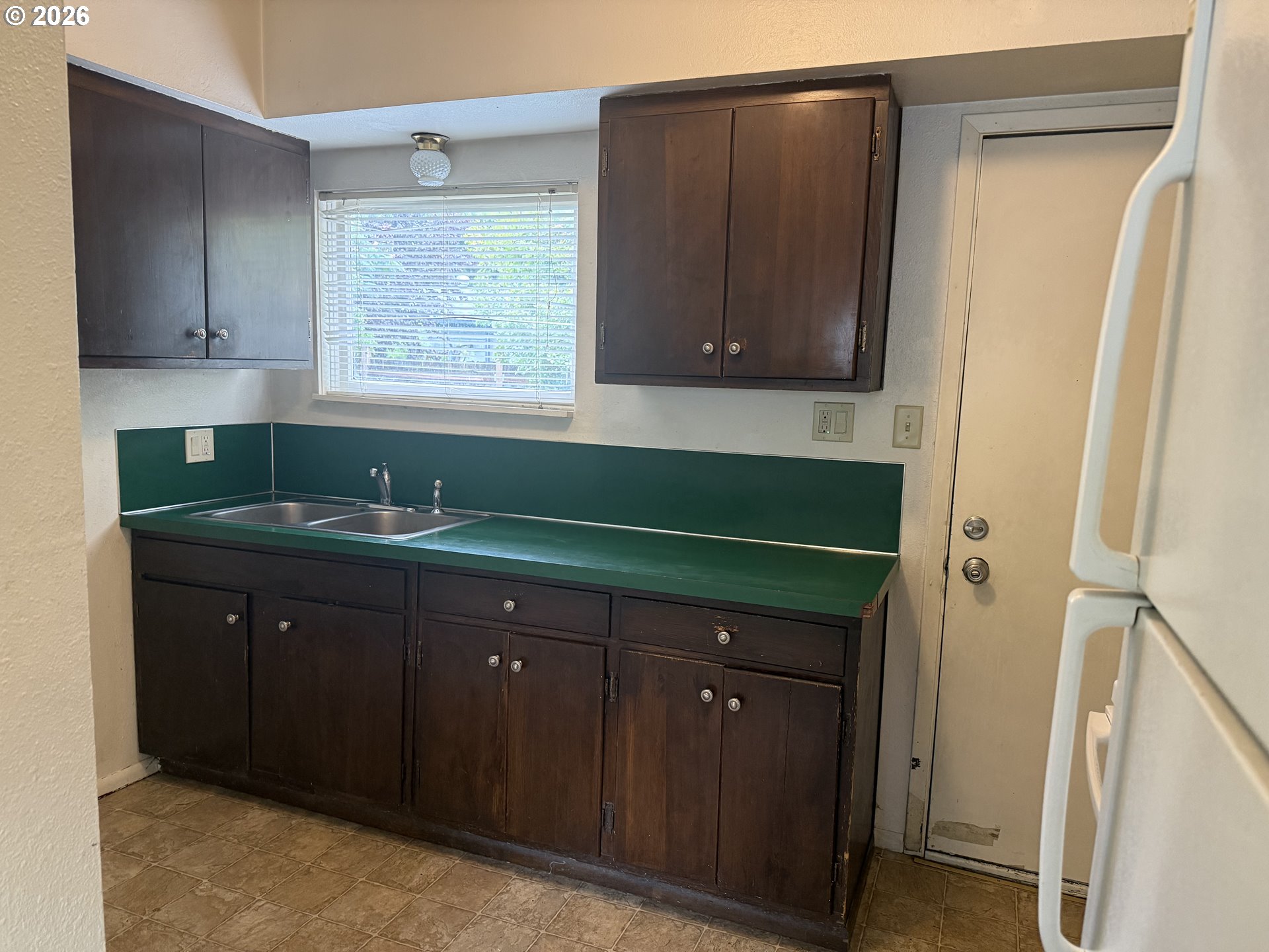 736 5th Street Springfield, OR 97477 - Photo 7 of 21 Gallery Image 7