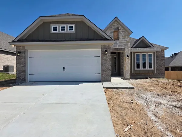 $322,900 | 2055 Winepress Road, Brenham, TX 77833