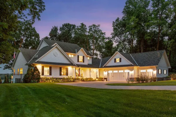 $2,875,000 | 3017 Brooks Lane, Minnetonka Beach, MN 55391
