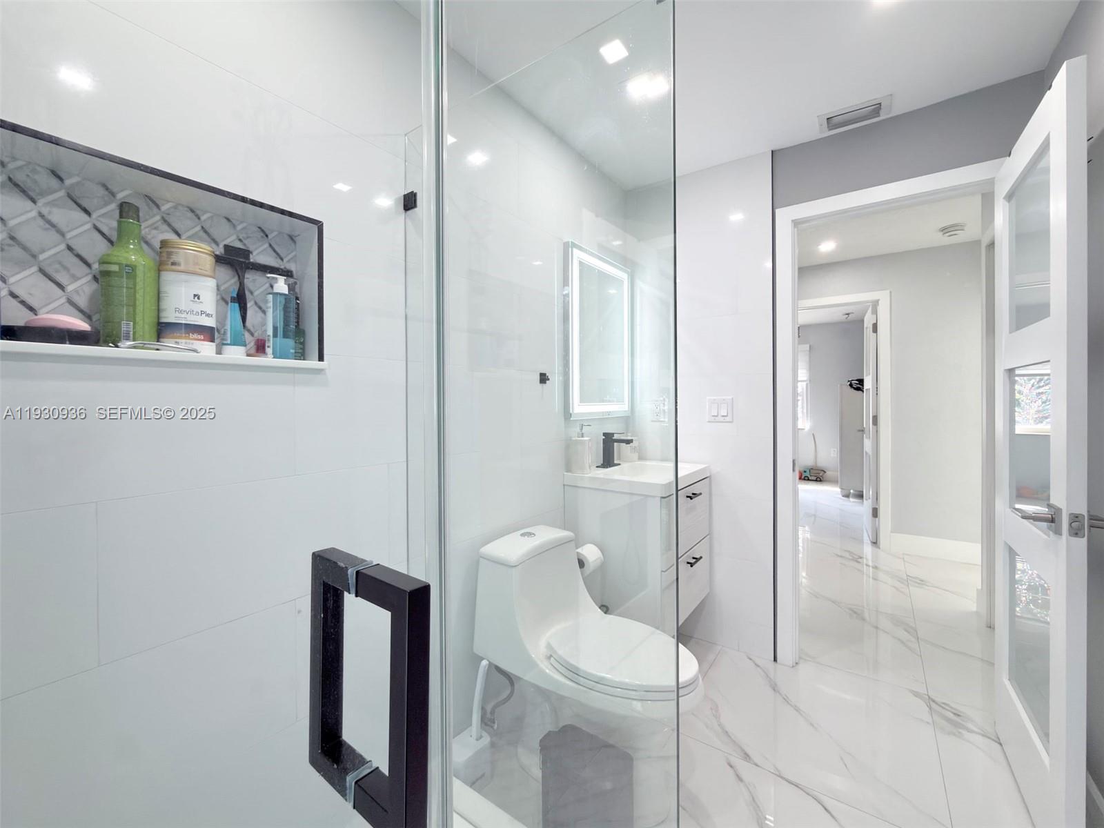 14111 Southwest 75th Street Miami, FL 33183 - Photo 15 of 42