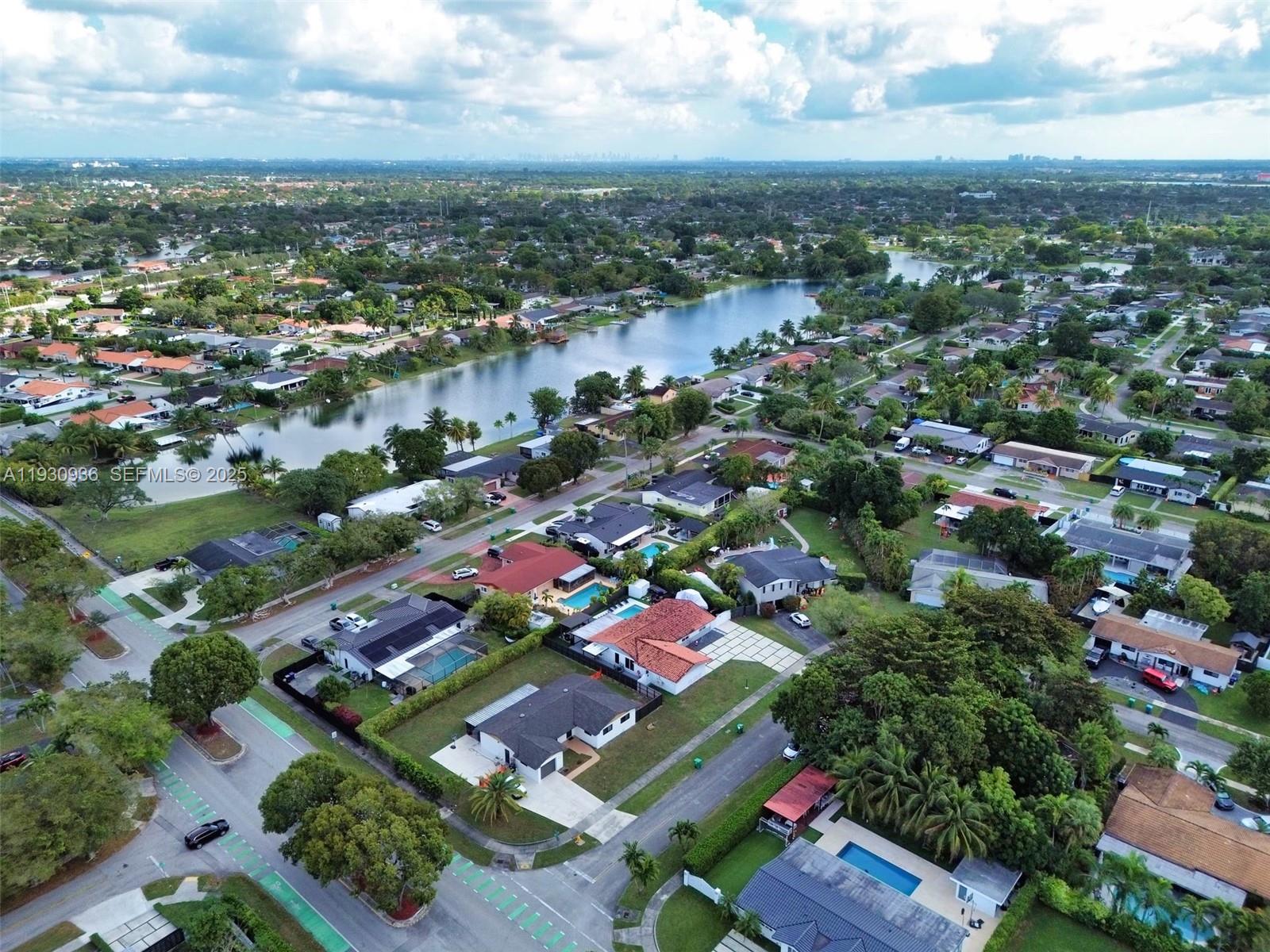 14111 Southwest 75th Street Miami, FL 33183 - Photo 39 of 42