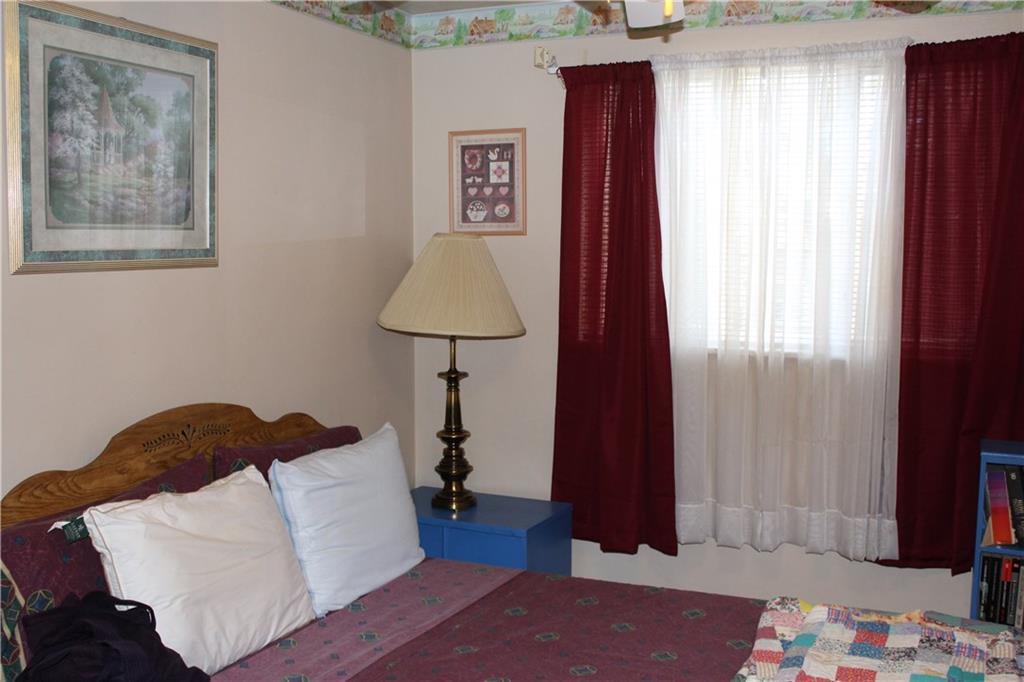 463 Grove Road Verona, PA 15147 - Photo 11 of 23 Gallery Image 11