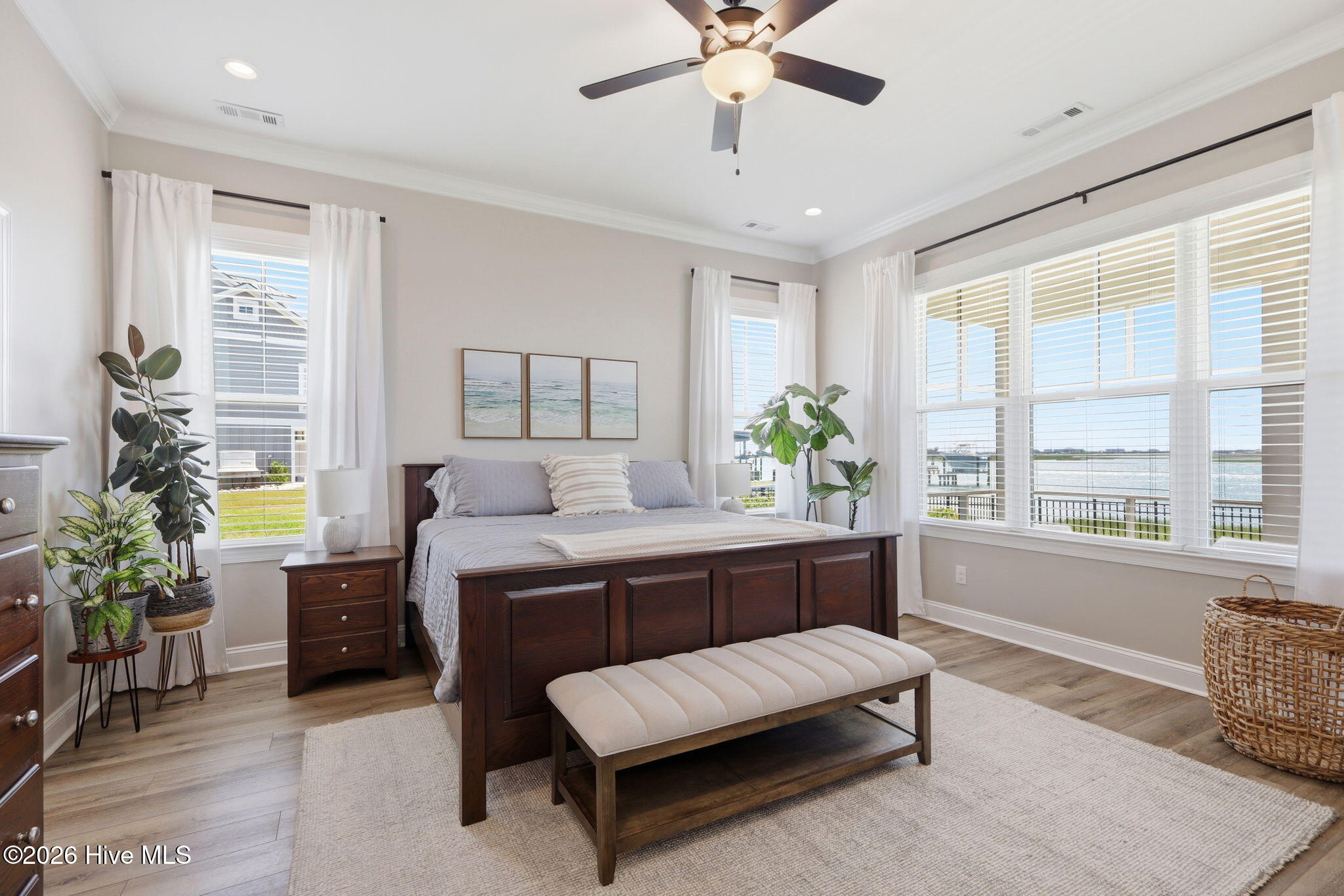 135 Gallants Point Road Beaufort, NC 28516 - Photo 19 of 68 Principal Bedroom