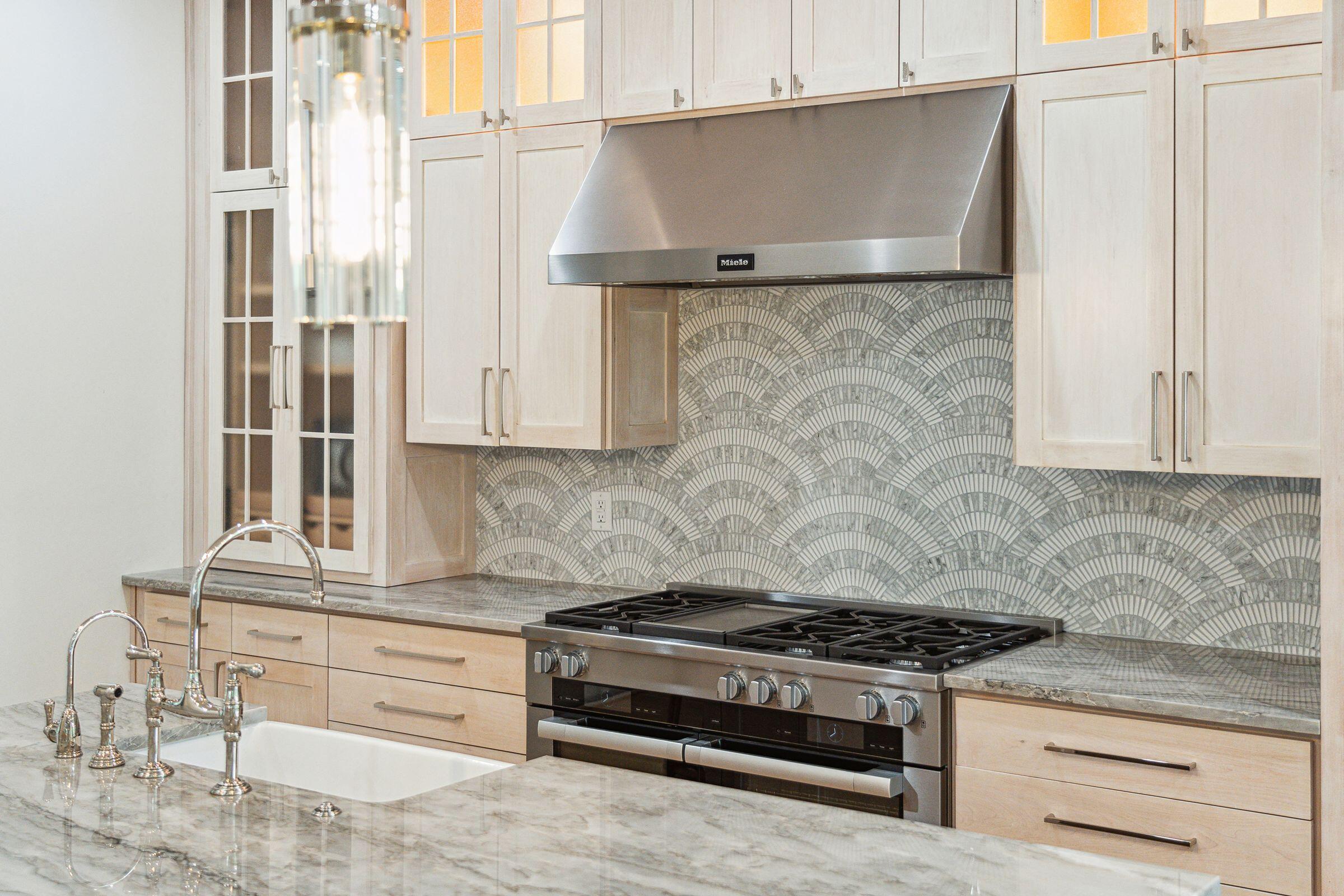 15 Watroo Point Daniel Island, SC 29492 - Photo 8 of 21 Gourmet Kitchen