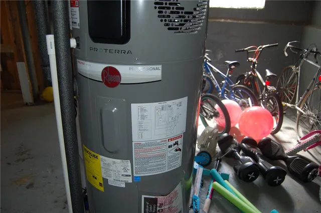 $114,900 | 320 Fernwood Avenue, Rochester, NY 14609