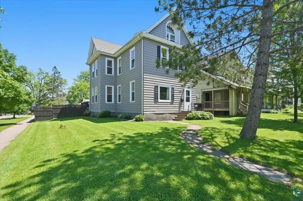 $299,000 | 2004 Hughitt Avenue, Superior, WI 54880