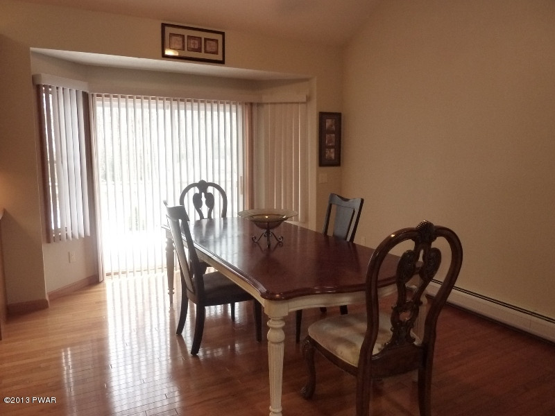 201 Maple Ridge Drive Hawley, PA 18428 - Photo 8 of 52