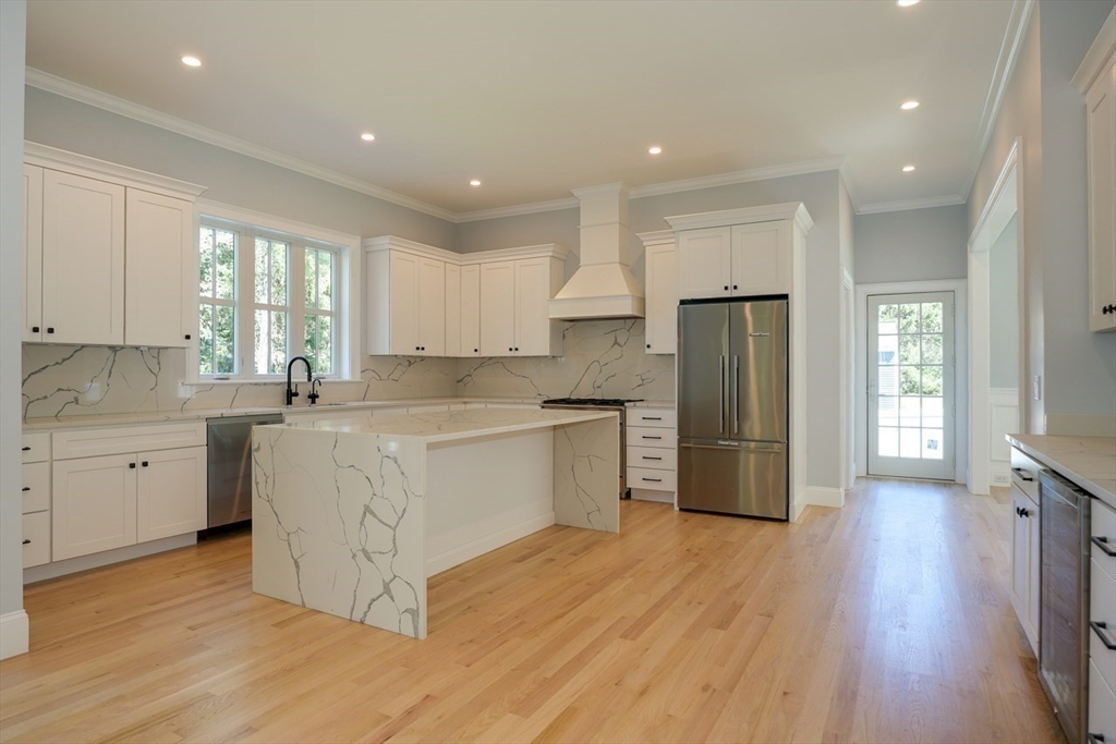 788 Main Street Hudson, MA 01749 - Photo 8 of 34