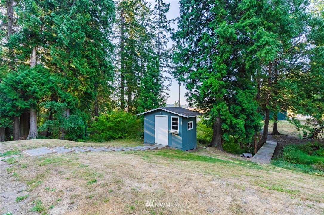 8394 Kickerville Road Custer, WA 98240 - Photo 27 of 40