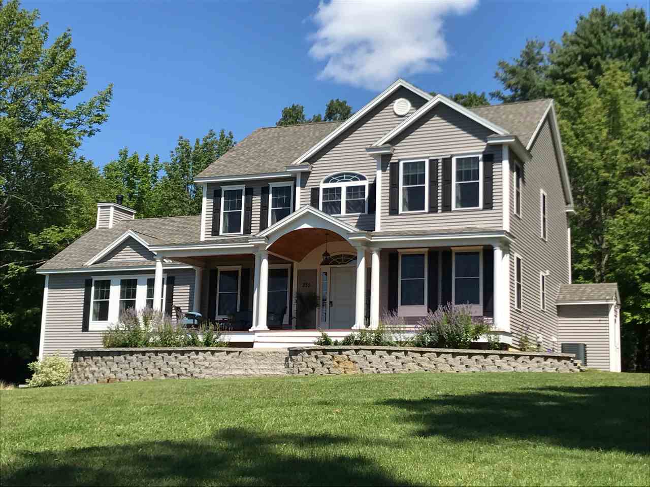 255 Bunker Hill Road Auburn, NH 03032 - Photo 1 of 25 Gallery Image 1