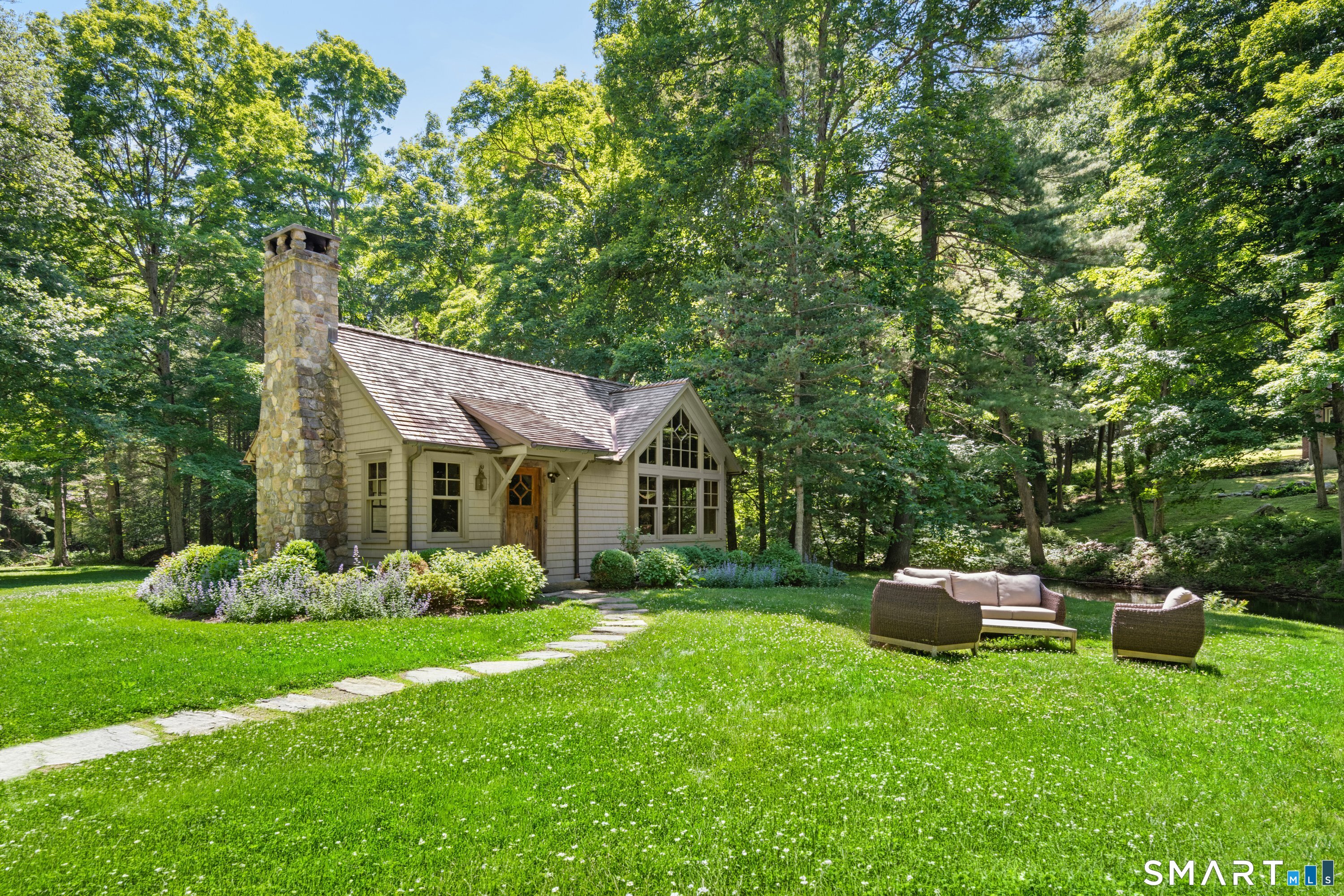 286 Lyons Plain Road Weston, CT 06883 - Photo 1 of 24