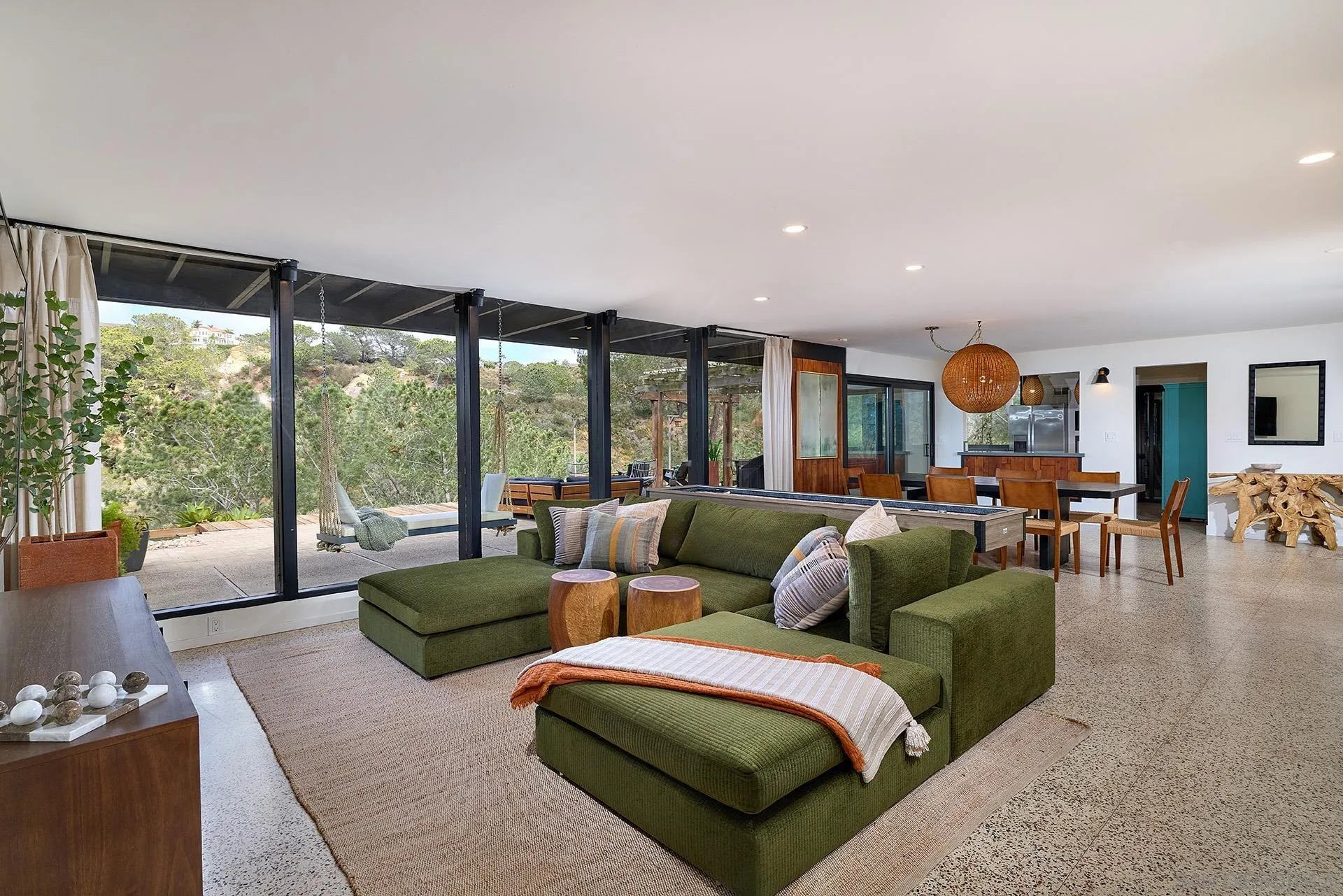 1234 Oribia Road Del Mar, CA 92014 - Photo 6 of 36