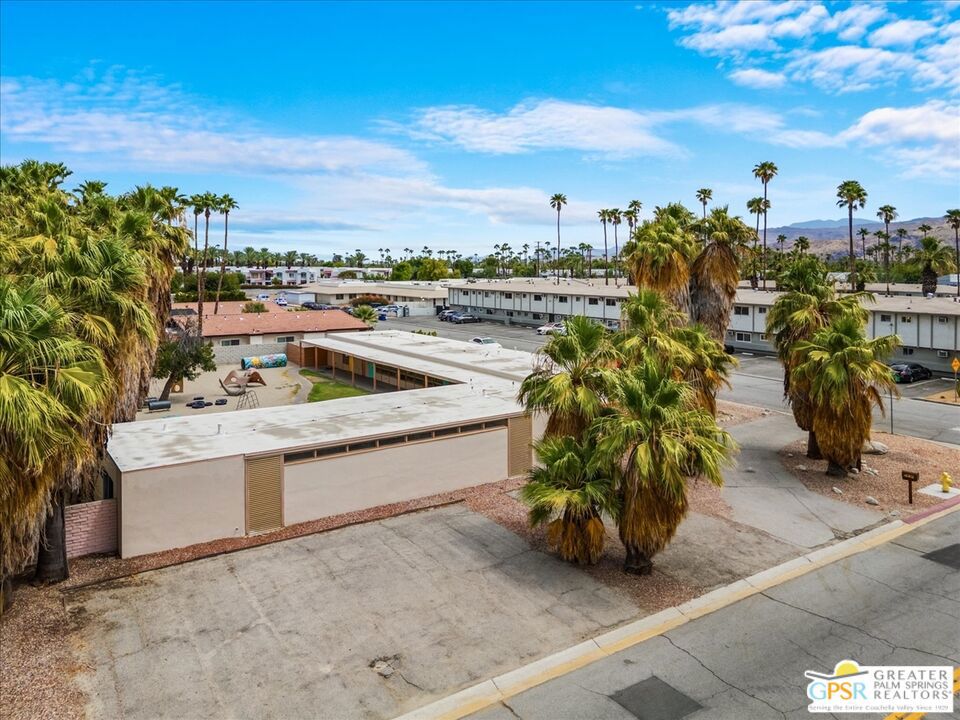 490 South Compdre Road Palm Springs, CA 92262 - Photo 7 of 15 a view of a terrace