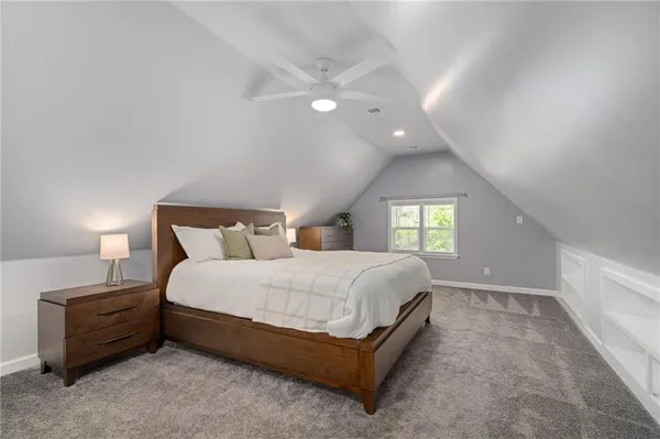 $495,000 | 6 East 70th Terrace, Kansas City, MO 64113