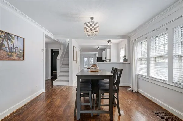 $495,000 | 6 East 70th Terrace, Kansas City, MO 64113