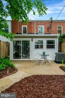 $699,900 | 4789 21st Road North, Arlington, VA 22207