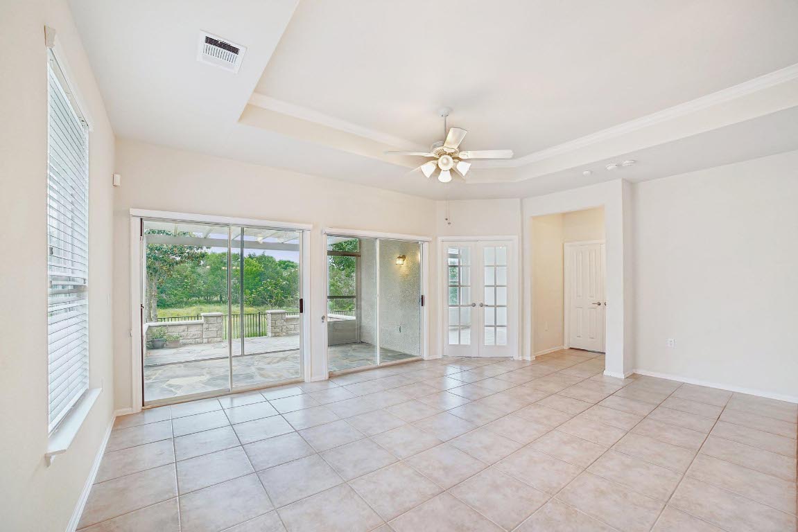 207 Trinity Lane Georgetown, TX 78633 - Photo 13 of 37 a view of an empty room with a window