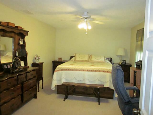6104 East Blue Ridge Road Shelbyville, IN 46176 - Photo 8 of 12