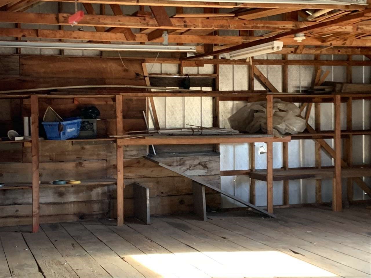 15909 Hornbrook Road Hornbrook, CA 96044 - Photo 4 of 14 Gallery Image 4