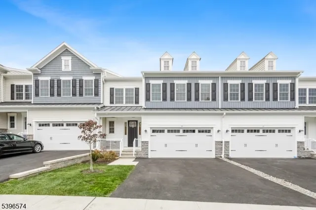 $6,000 | 38 Hillandale Drive, Far Hills, NJ 07931