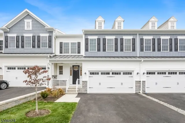 $6,000 | 38 Hillandale Drive, Far Hills, NJ 07931