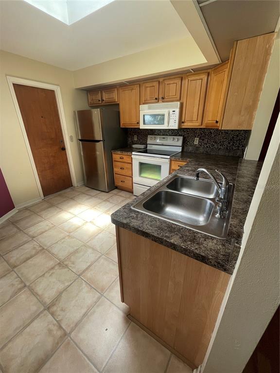 2918 West Campbell Road Lakeland, FL 33810 - Photo 6 of 19