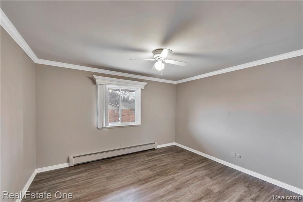 803 Plate Street Rochester, MI 48307 - Photo 14 of 22
