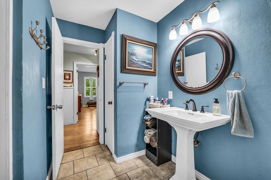 2340 Lake Ridge Circle Waco, TX 76710 - Photo 24 of 32