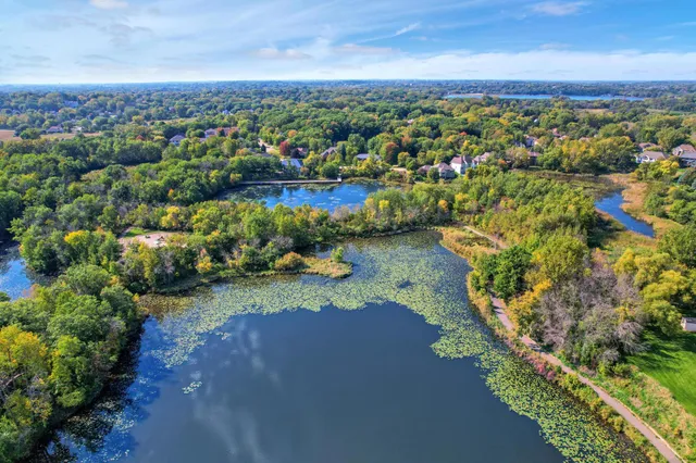 $1,900 | 5505 Orleans Lane North, Unit 6, Minneapolis, MN 55442