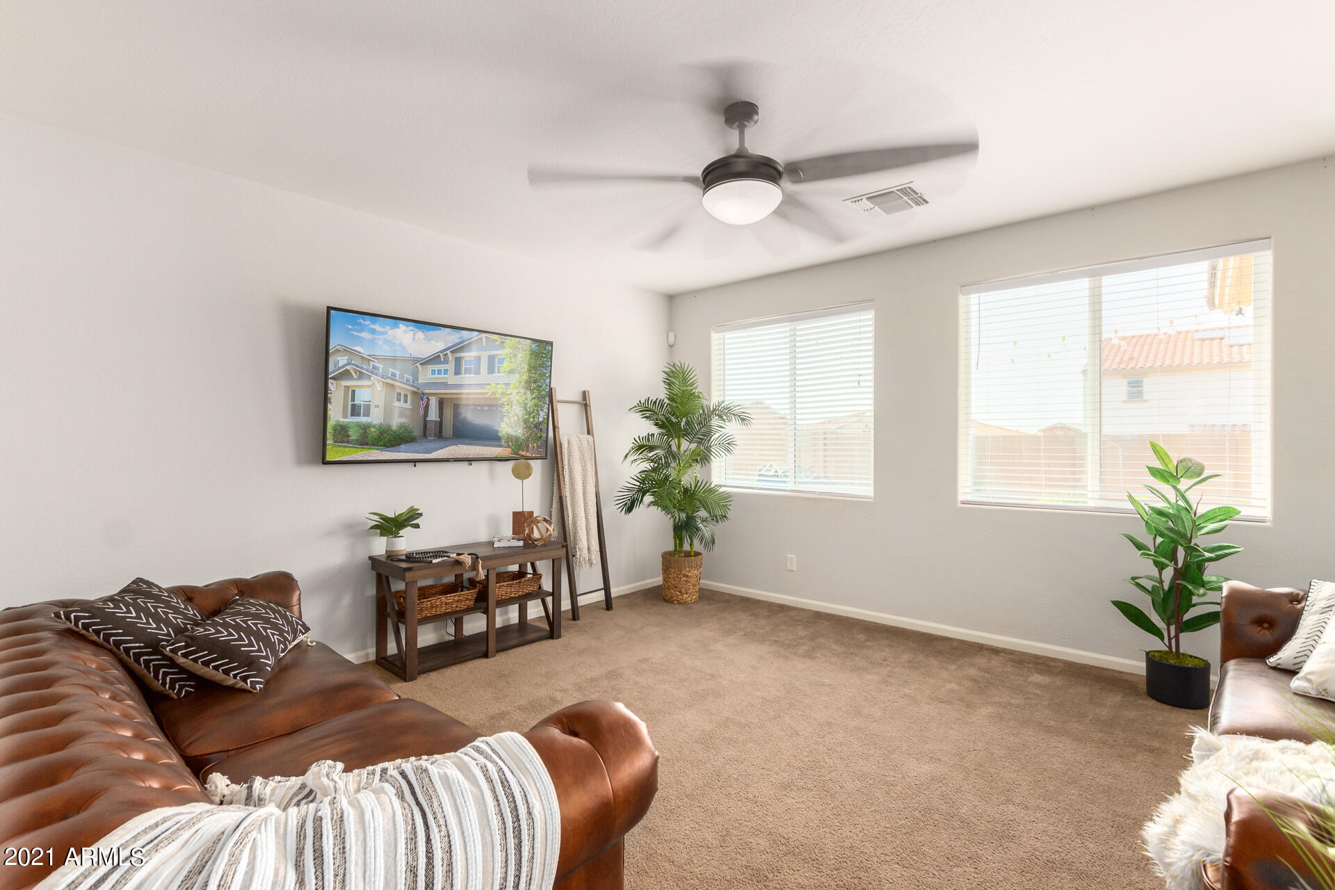 20635 West Point Ridge Road Buckeye, AZ 85396 - Photo 10 of 40 Great Room