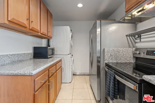 $625,000 | 350 Burchett Street, Unit 101, Glendale, CA 91203