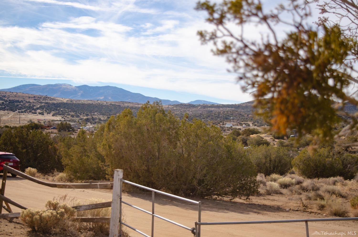 4 Transvaal Road Tehachapi, CA 93561 - Photo 9 of 44 Gallery Image 9