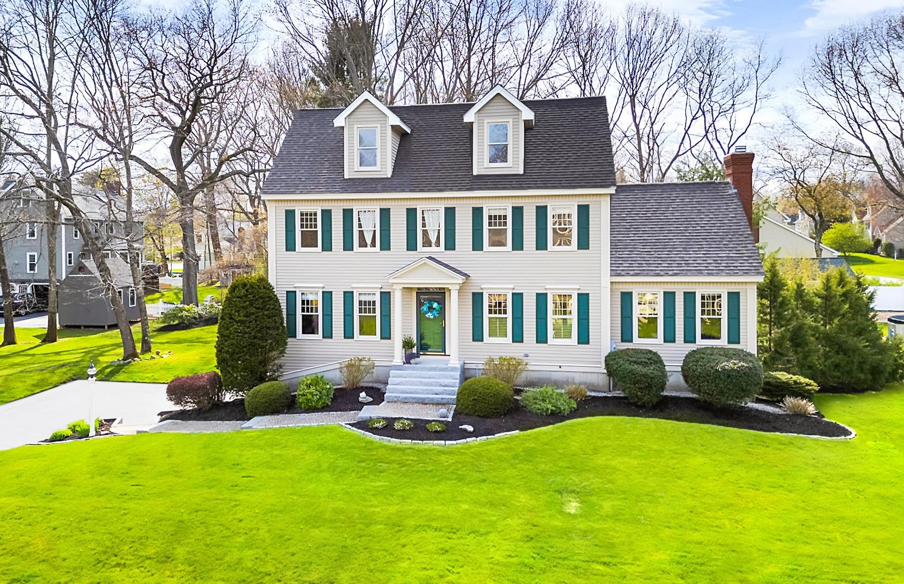 32 Alexander Drive Hampton, NH 03842 - Photo 1 of 40