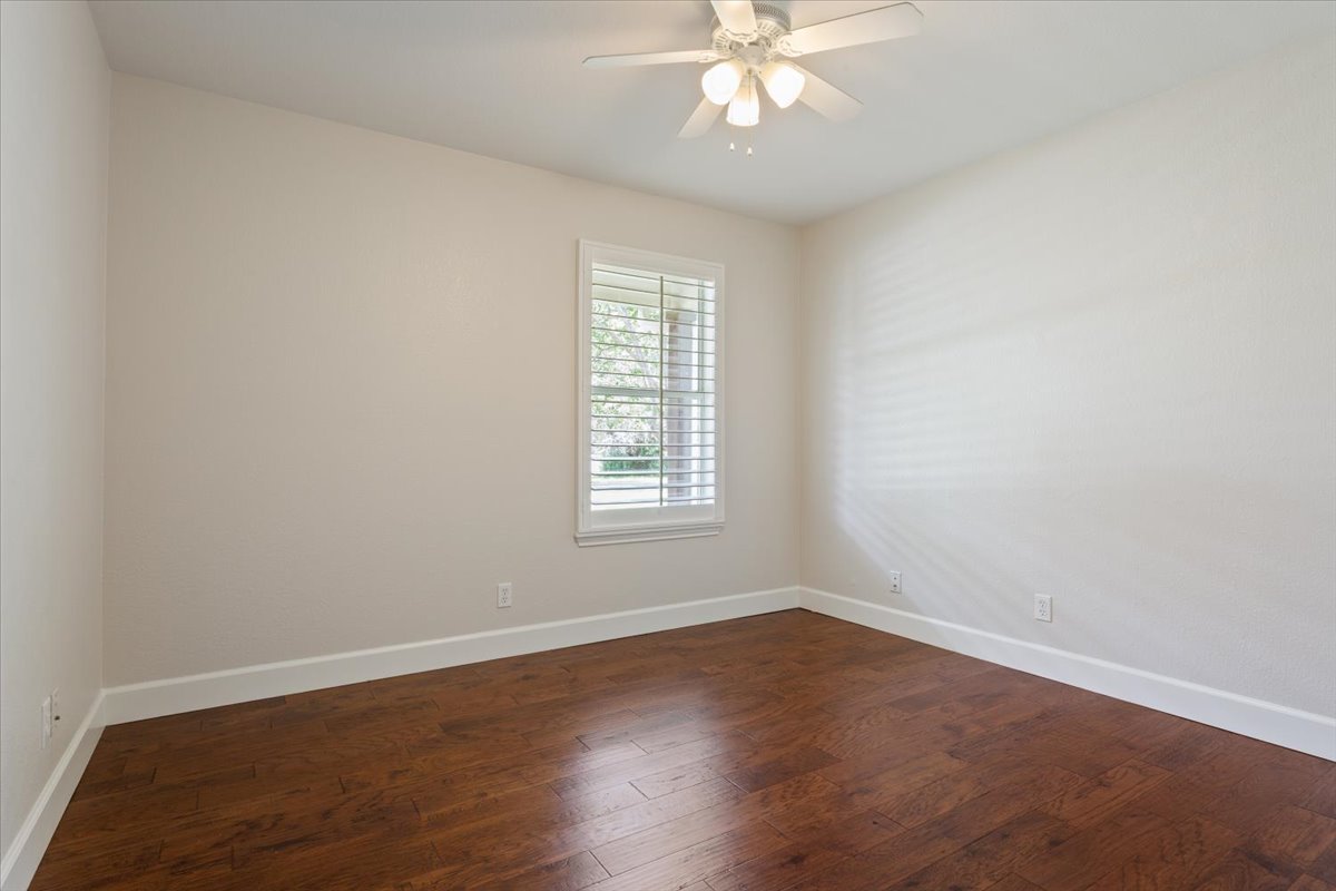 110 Sunset Road Georgetown, TX 78633 - Photo 23 of 36