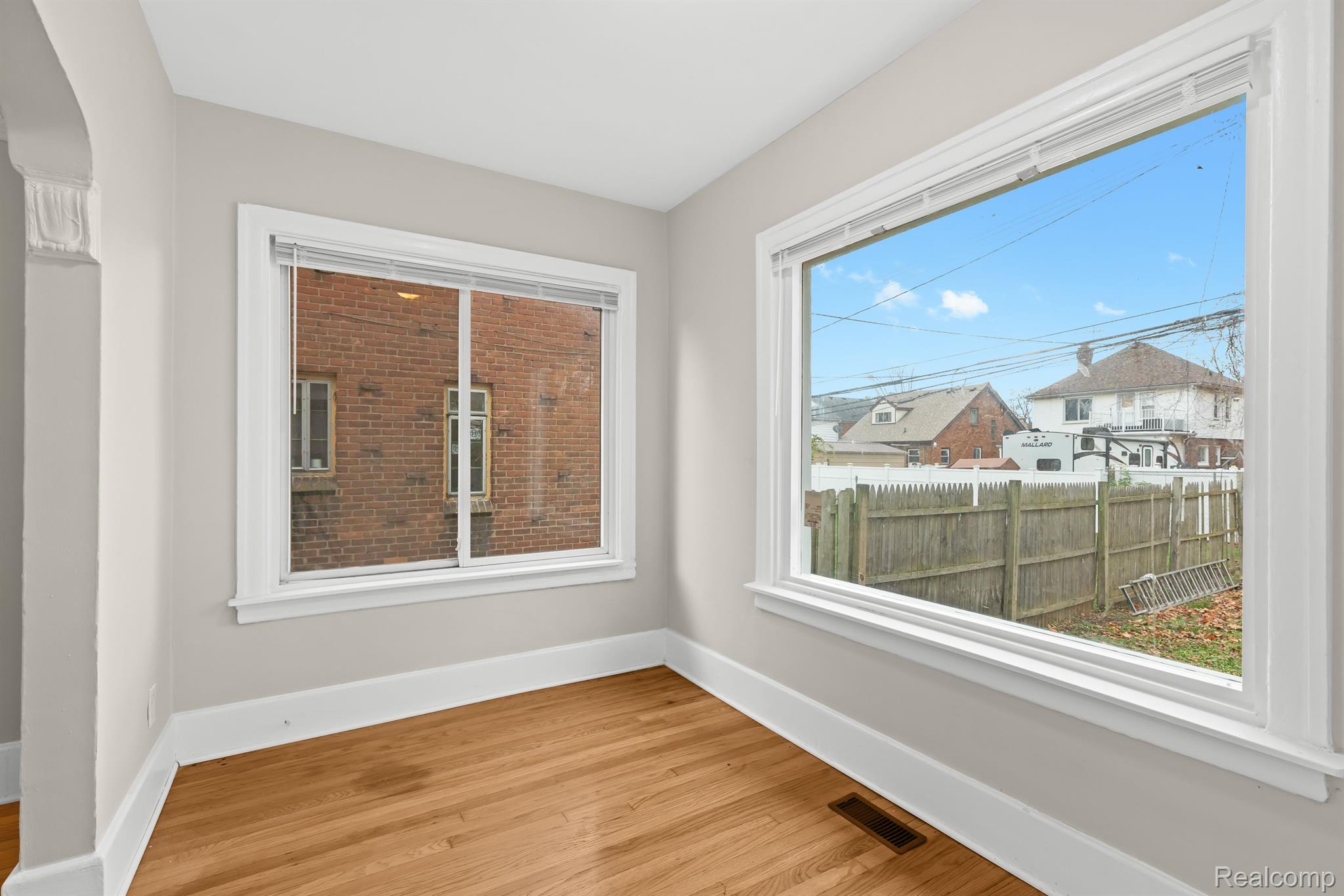 14211 Rutherford Street Detroit, MI 48227 - Photo 10 of 25 Gallery Image 10