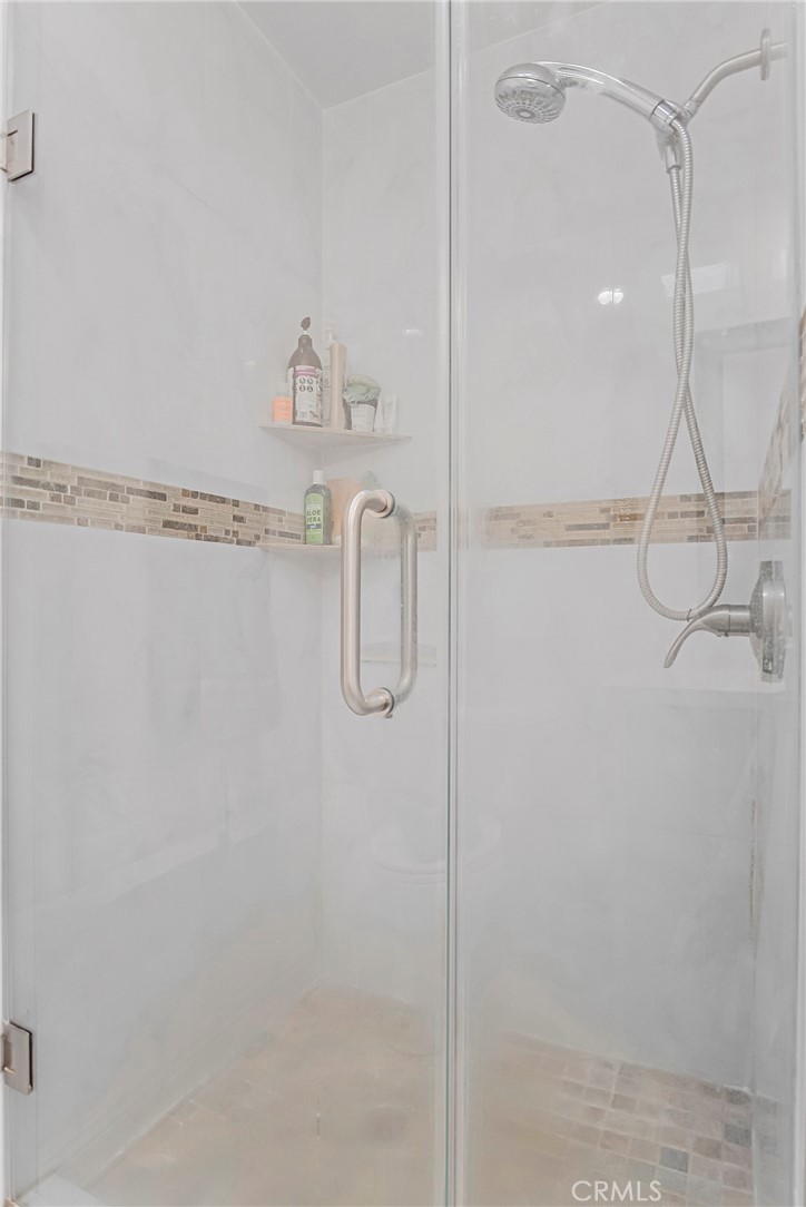 3025 Halsey Avenue Arcadia, CA 91006 - Photo 40 of 42 a bathroom with a shower