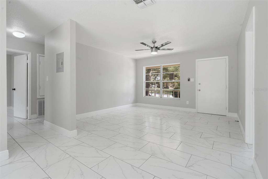 1102 Bellini Lane Ocoee, FL 34761 - Photo 16 of 48