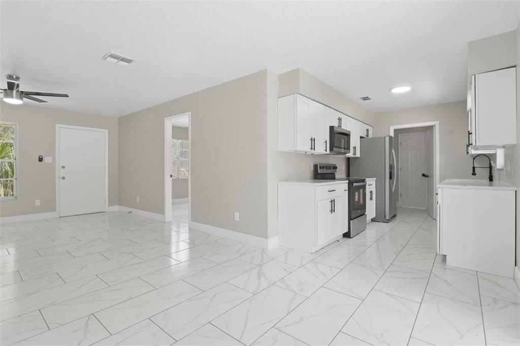 1102 Bellini Lane Ocoee, FL 34761 - Photo 22 of 48