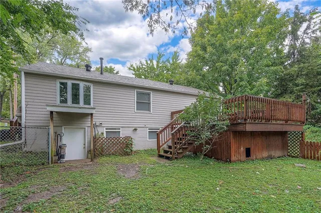 $251,000 | 5933 Knox Avenue, Merriam, KS 66203