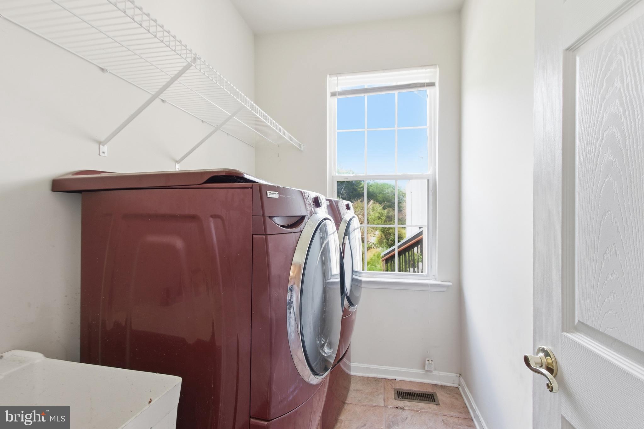 3400 Accokeek Road Waldorf, MD 20601 - Photo 30 of 65 Laundry Room