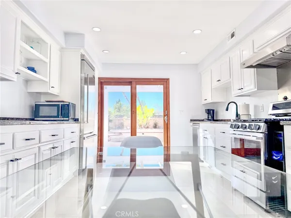$1,350,000 | 21865 Jinetes, Mission Viejo, CA 92691